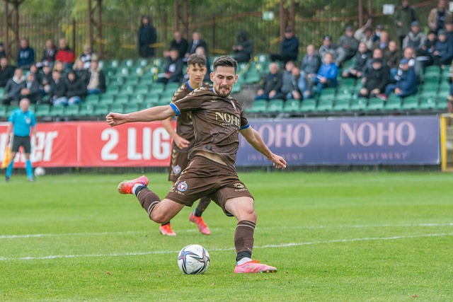 临着环境压 临着环境压